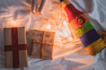 fairy lights and other lighting