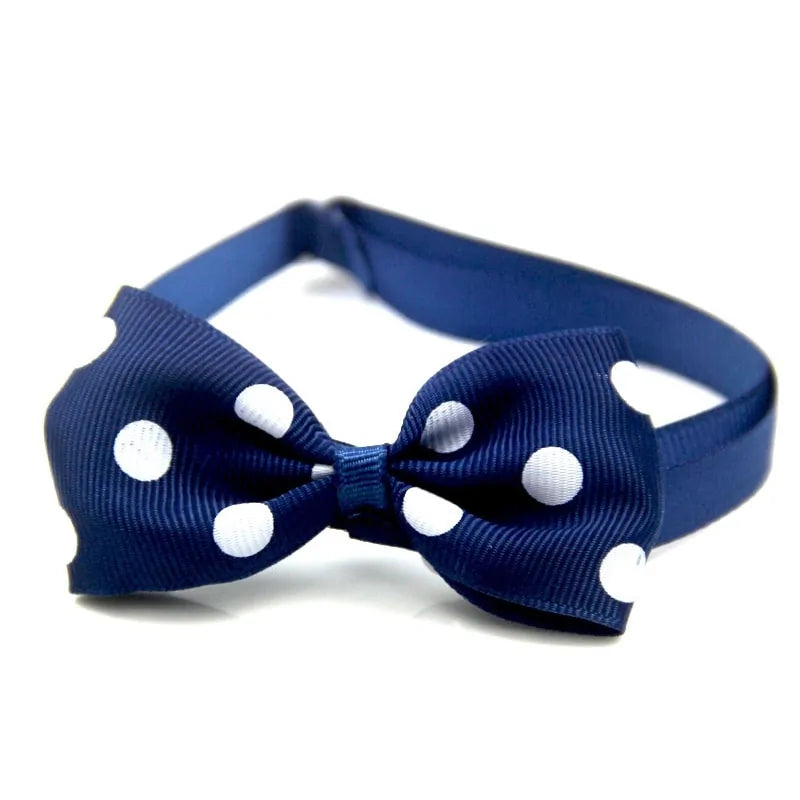 Holiday Pet Bow Collar - Festive and Stylish Accessory for Pets