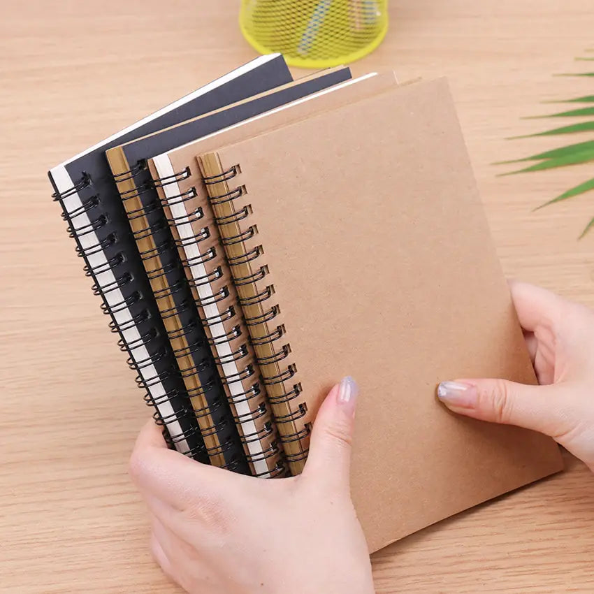 Spiral Kraft Sketchbook: Retro Design - Vintage-Inspired Artist's Companion
