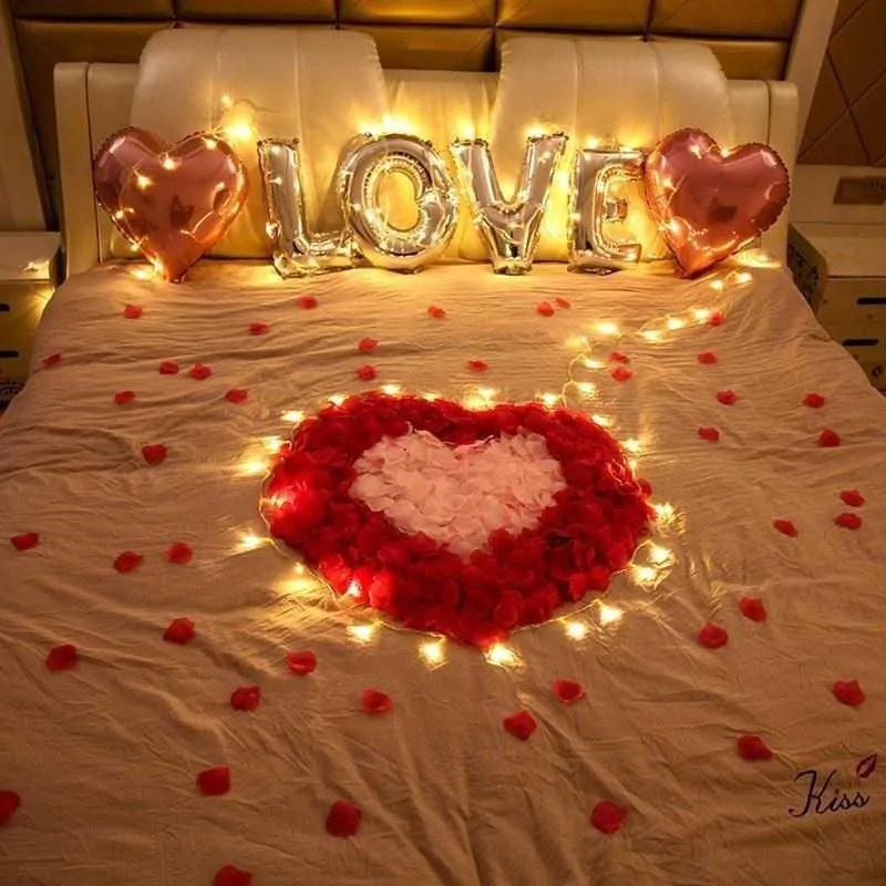 1,000 Fake Rose Petals – Perfect DIY Valentine’s Day & Party Decorations