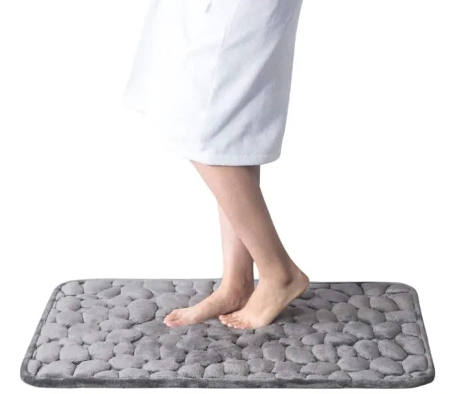 Non-Slip Embossed Bathroom Mat – Premium Memory Foam for Comfort and Style