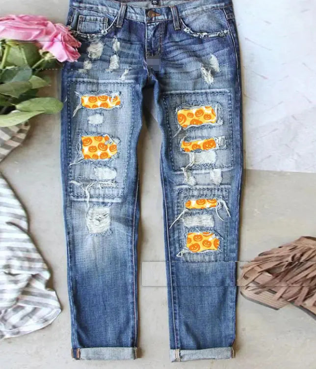 Cartoon Turkey Graphic Mid-Waist Ripped Jeans – Trendy & Comfortable Denim for All Occasions