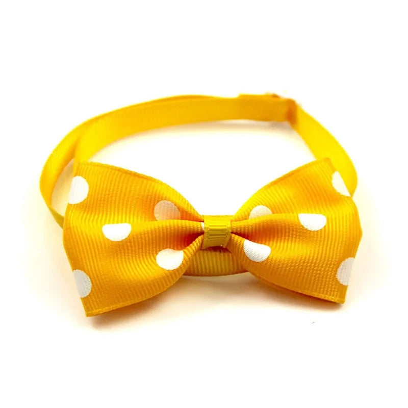 Holiday Pet Bow Collar - Festive and Stylish Accessory for Pets