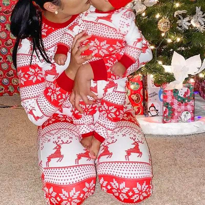 Christmas Family Pajama Set - Matching Holiday PJs for Cozy Family Moments