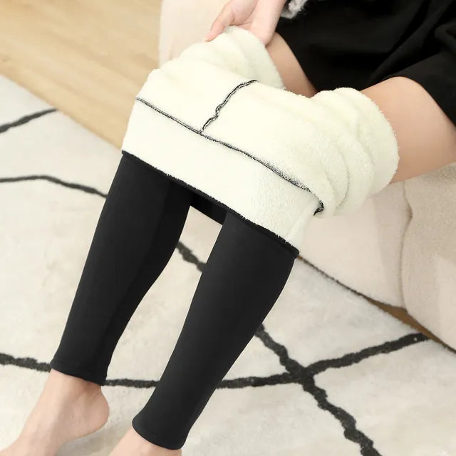 Fleece Lined Winter Thermal Leggings with Pockets - Stay Warm and Functional