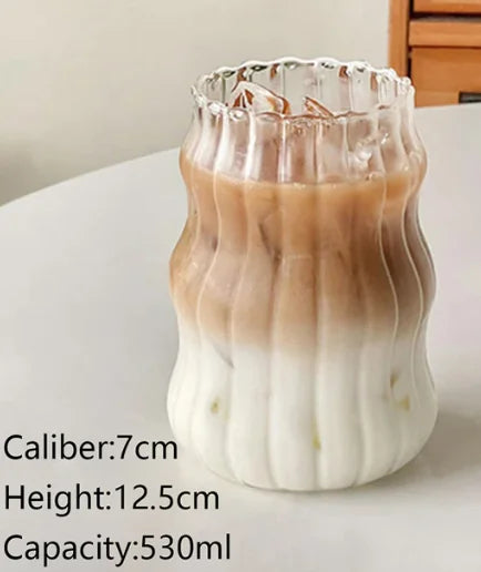 Retro Glass Drinkware – Timeless Elegance for Any Occasion