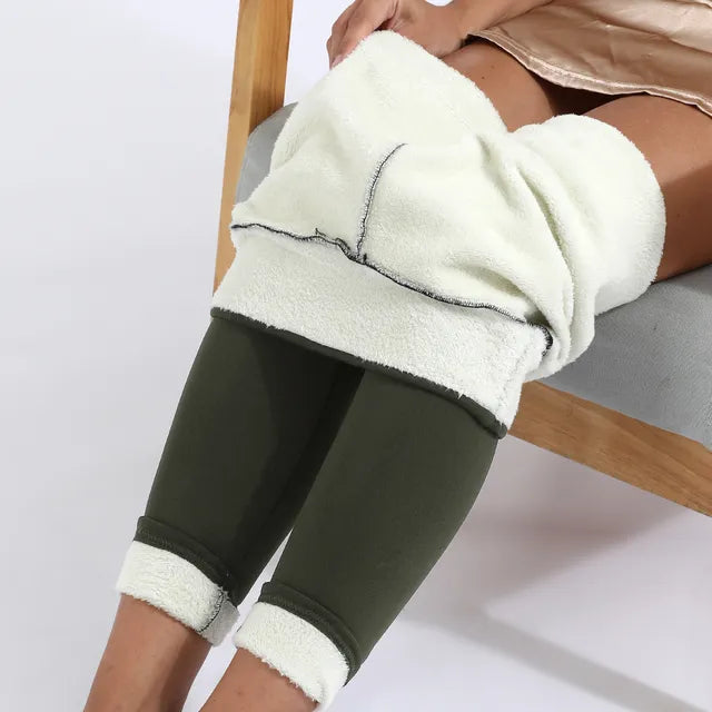 Fleece Lined Winter Thermal Leggings with Pockets - Stay Warm and Functional