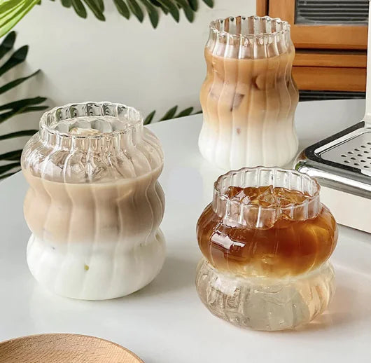 Retro Glass Drinkware – Timeless Elegance for Any Occasion