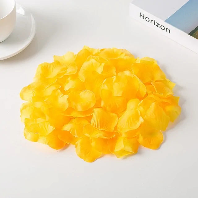 1,000 Fake Rose Petals – Perfect DIY Valentine’s Day & Party Decorations