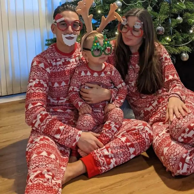 Christmas Family Pajama Set - Matching Holiday PJs for Cozy Family Moments