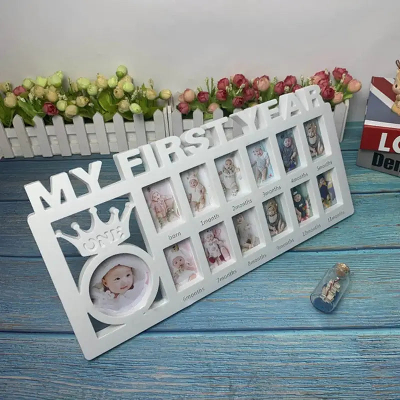 Unisex Baby First Year Picture Frame – Timeless Keepsake for Precious Memories