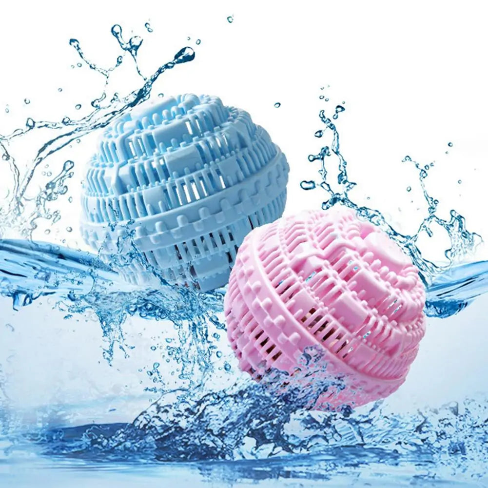 Eco-Friendly Laundry Wash Ball in water