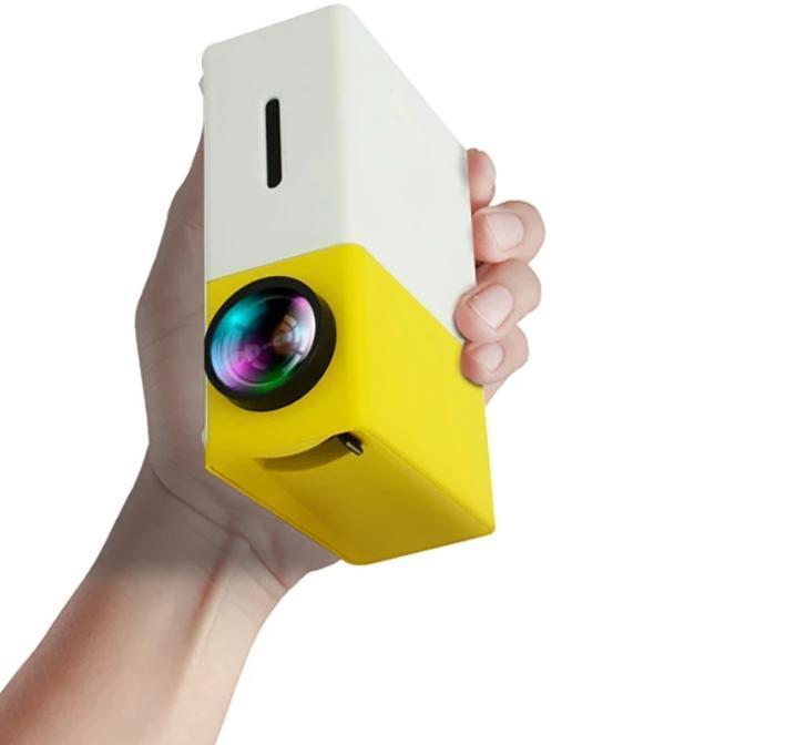 Ultra HD Mini Projector - Stunning Clarity for Home Entertainment