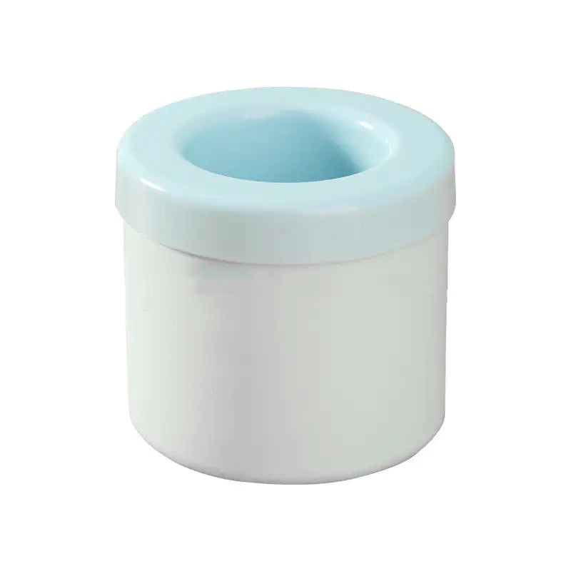 Cylinder Ice Cube Mold, close-up