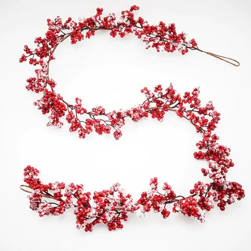 Berry Christmas Garland with Fairy String Lights – Festive Holiday Decor