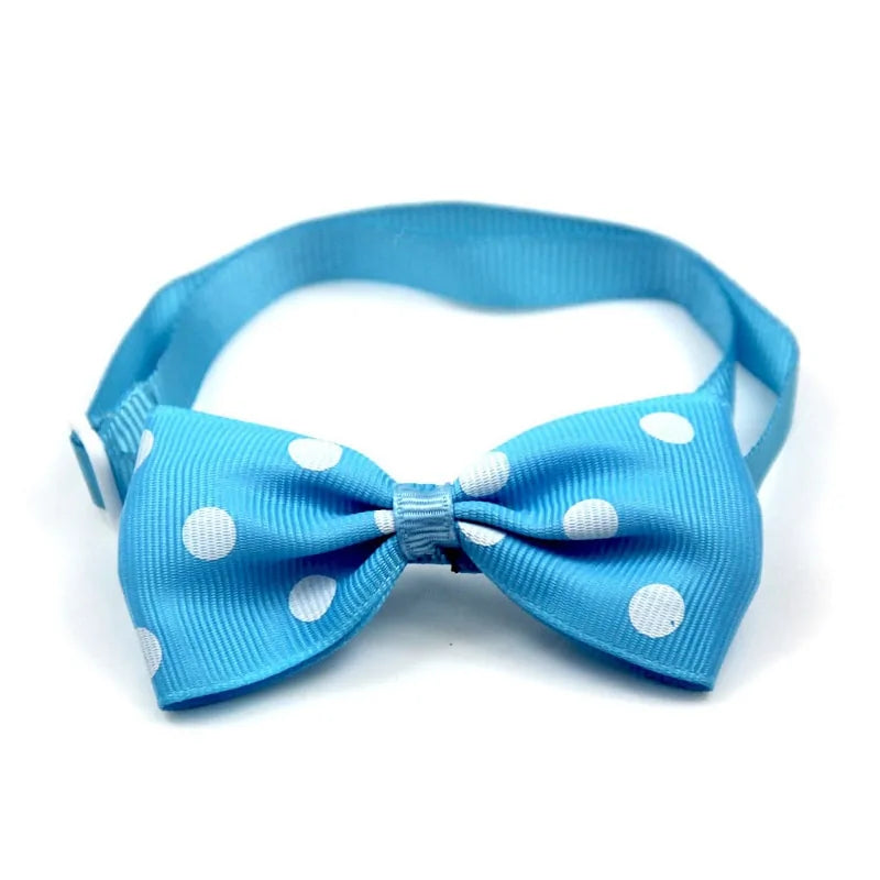 Holiday Pet Bow Collar - Festive and Stylish Accessory for Pets